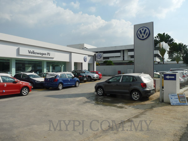 Volkswagen PJ Showroom & Service Centre in Section 51A, Petaling Jaya
