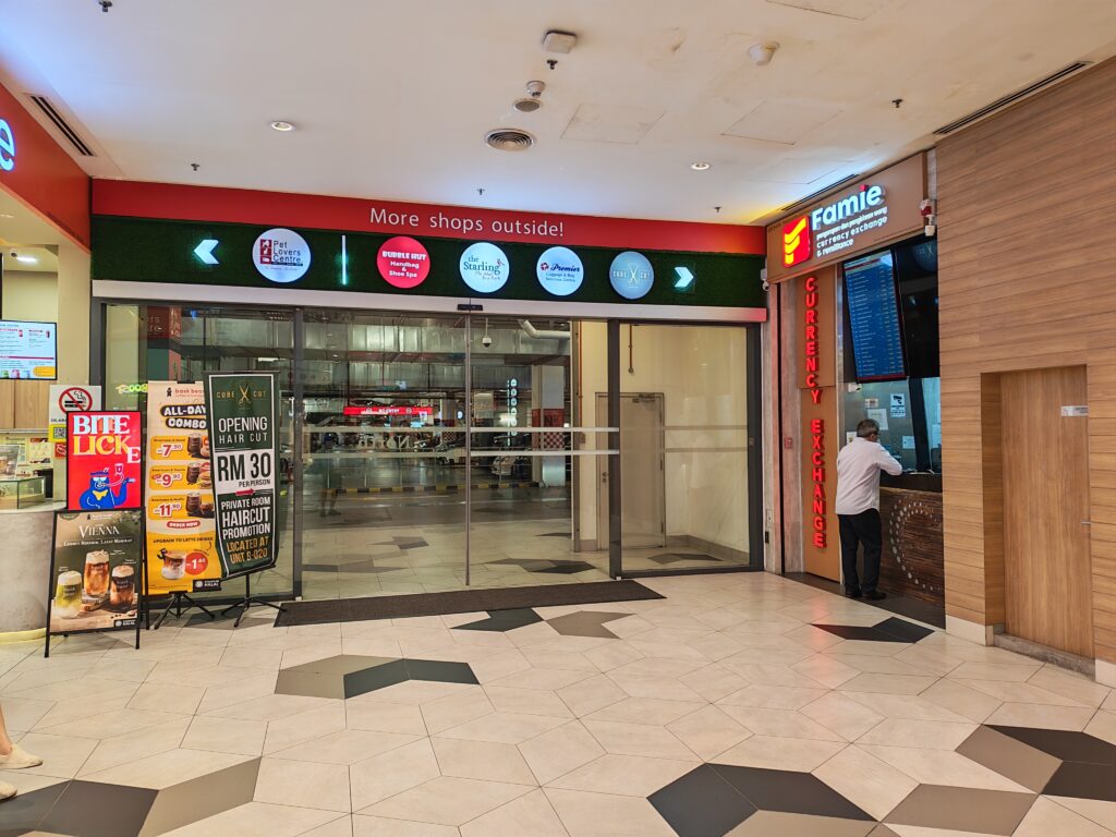 Famie Currency Exchange and Remittance (Starling Mall, Uptown)