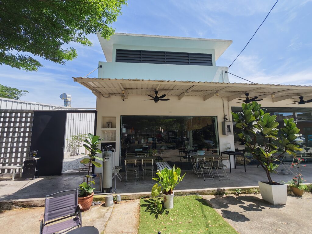 Maxis Exclusive Partner (MEP) One To One Communication Sdn Bhd SS2 Core Cafe @ Ara Damansara, Petaling Jaya