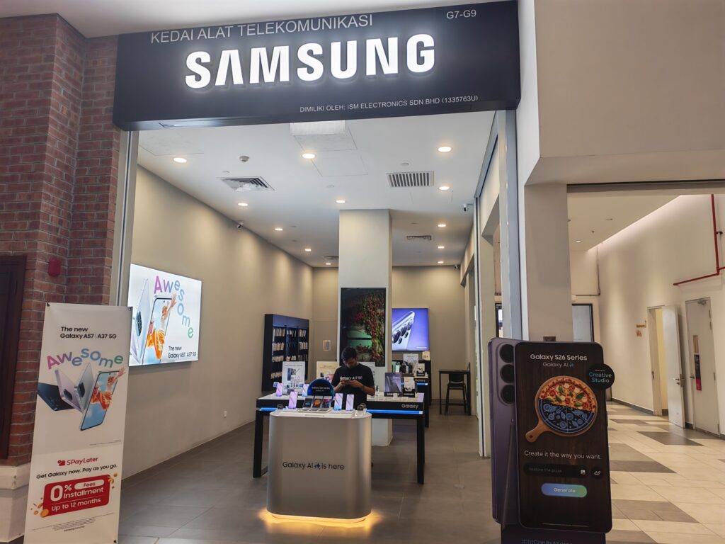 Maxis Exclusive Partner (MEP) One To One Communication Sdn Bhd SS2 Samsung @ Megah Rise Mall, Taman Megah Petaling Jaya