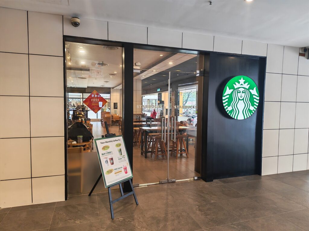 Starbucks Centrepoint Bandar Utama, Petaling Jaya