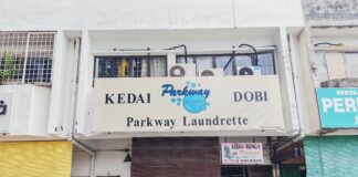 Parkway Laundrette (Kedai Doby Parkway) @ Damansara Jaya, Petaling Jaya