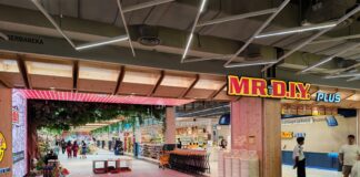 MR D.I.Y. PLUS IPC Shopping Centre, Petaling Jaya