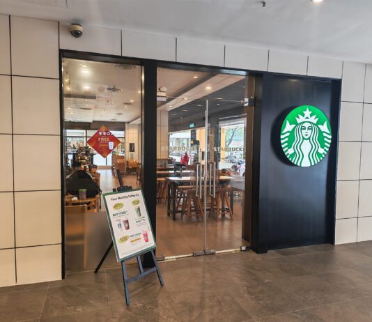 Starbucks Centrepoint Bandar Utama, Petaling Jaya